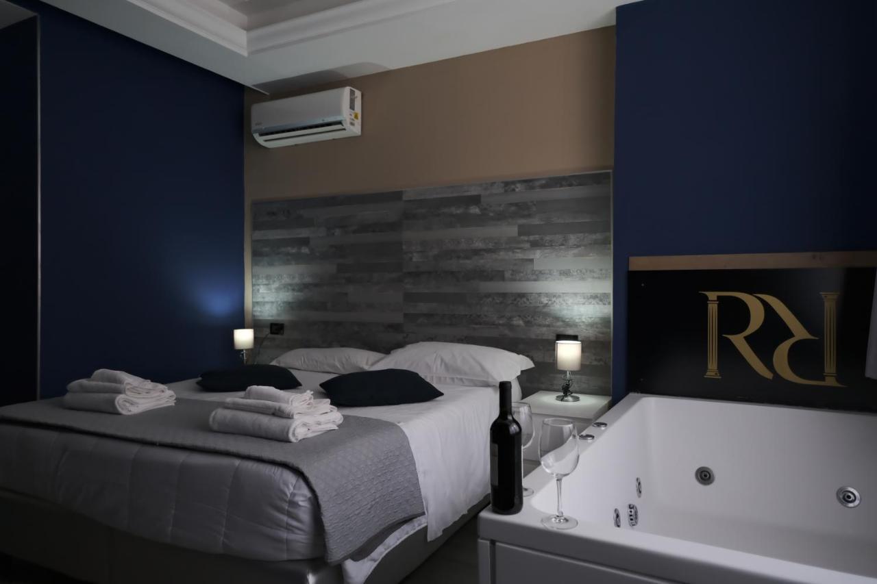 Royalty Rooms & Spa Napoli Esterno foto